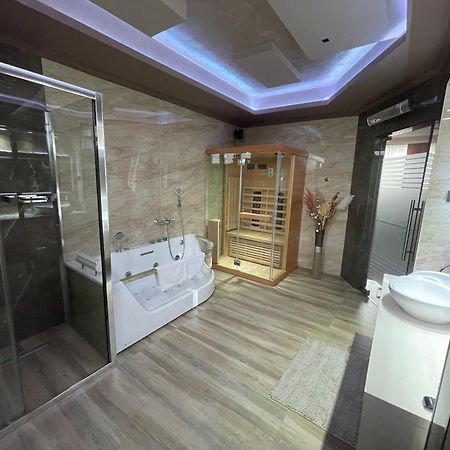 Apartmani Aso-Ler Kukujevci Esterno foto