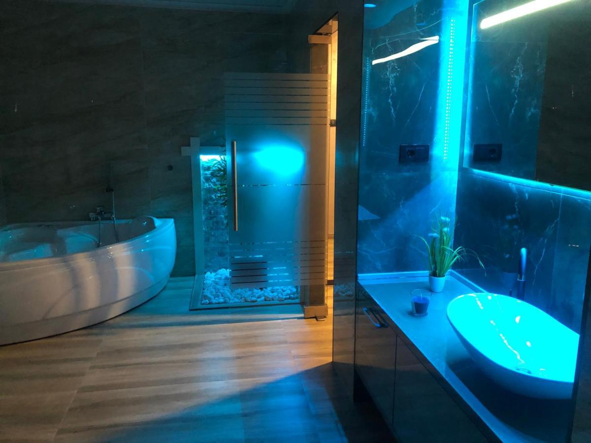Apartmani Aso-Ler Kukujevci Esterno foto