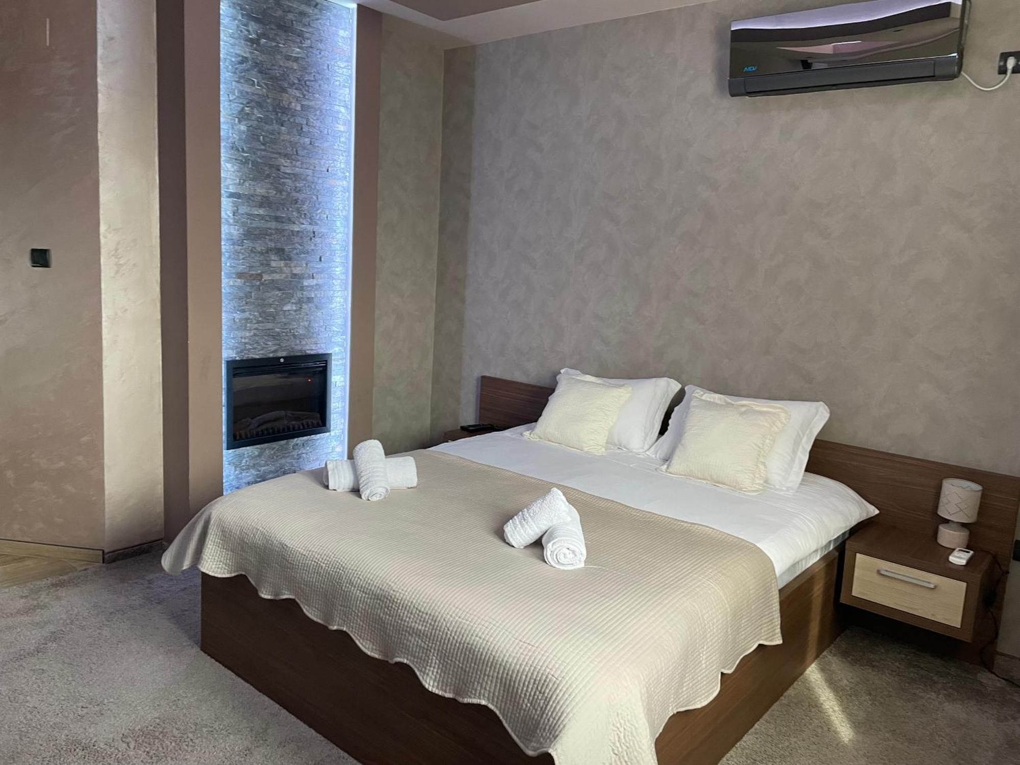 Apartmani Aso-Ler Kukujevci Esterno foto